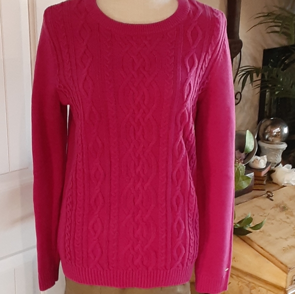 NWT, Tommy Hilfiger, Fuscia Red, Cotton Cable Knit Sweater, Size Medium - Picture 1 of 9